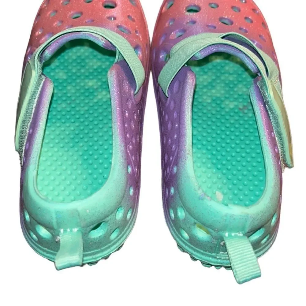 Western Chief Water Pink & Green Shoes(Size 2)